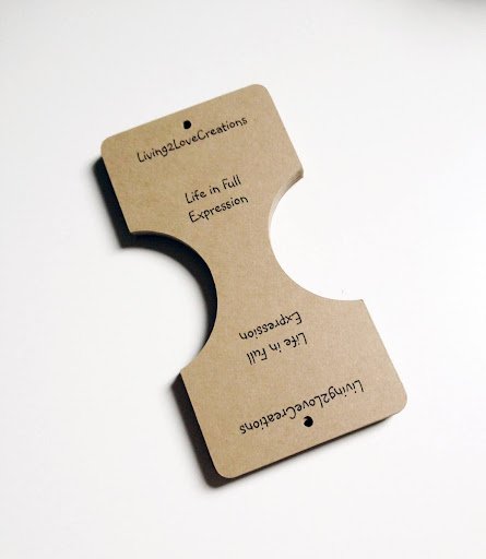 Retail Packaging Is Enhanced With Custom Folded Tags